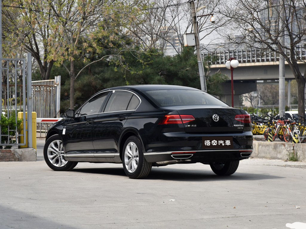 1024x0_1_q87_autohomecar__wKgHIFrLNimAK-2cAAxMpKJsRhI222.jpg
